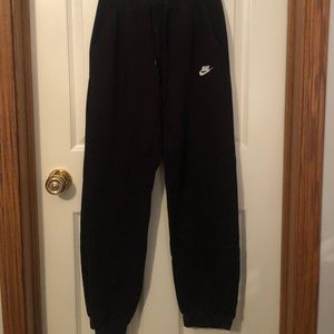 NIKE women’s sweatpants